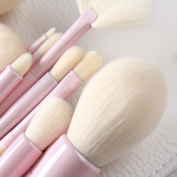 14pcs Professional Ombre Makeup Brush Set NEW! - Picture 3 of 5